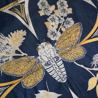 Gold Embellished Cicada Altar Cloth